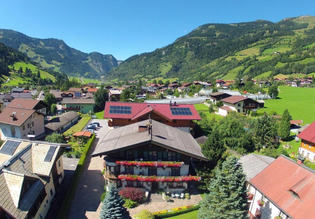 Landhaus & Appartementhaus Haussteiner Dorfgastein Buitenkant foto